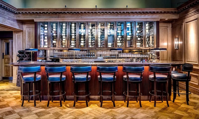 67 Pall Mall members bar