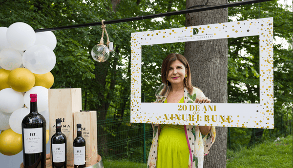 Aurelia Visinescu celebrating her winery's 20th anniversary