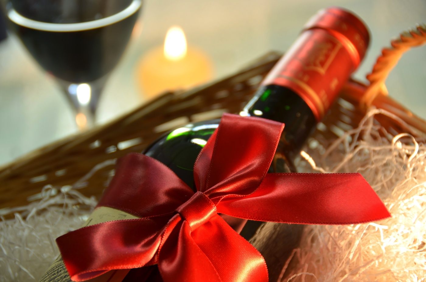 What are the best wine gifts to give loved ones at Christmas